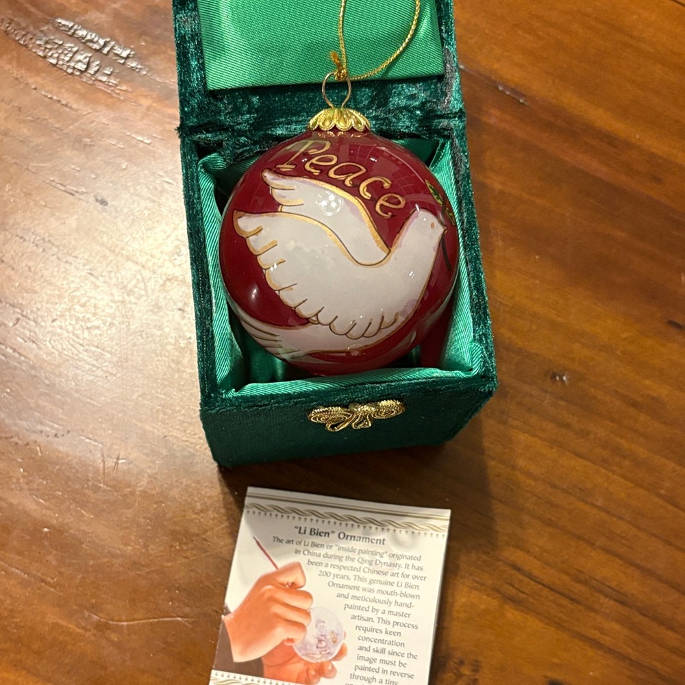 2012 Li Bien Pier 1 Red and Gold Peace Ornament